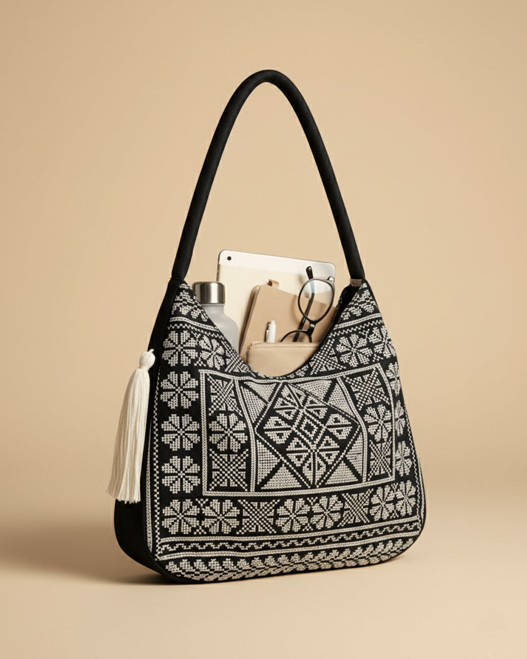 Ivory Thread Hobo