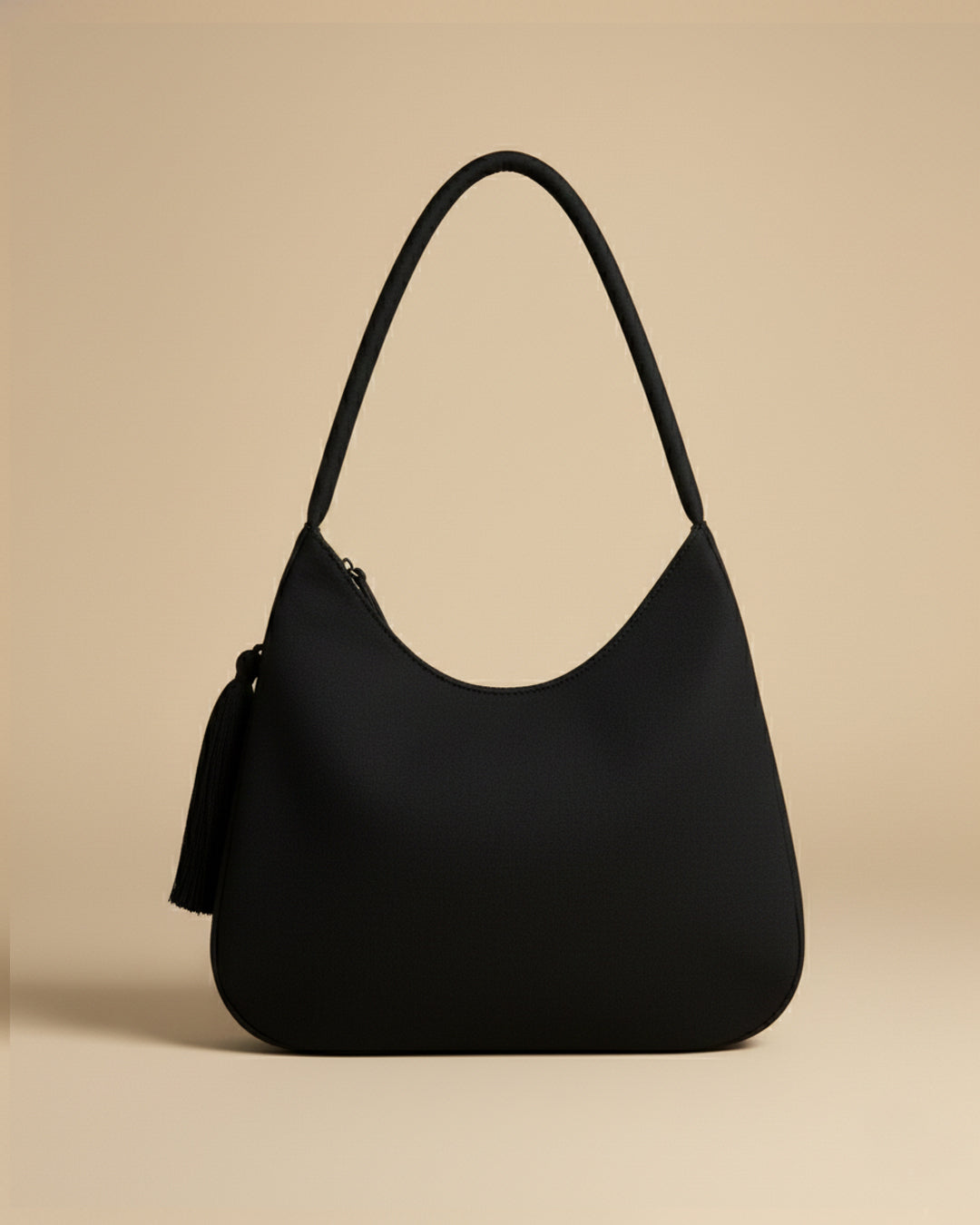 Noir Thread Hobo