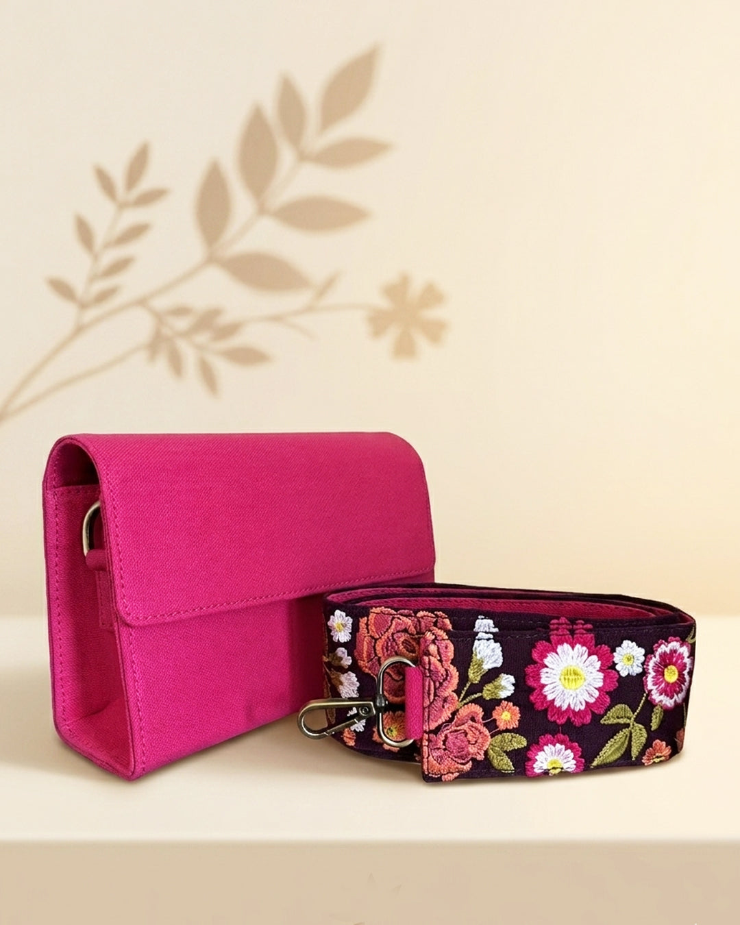 Gul Crossbody Bag
